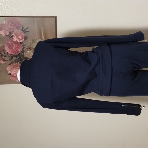 Twisted Heart sweat suit - Picture 8 of 11